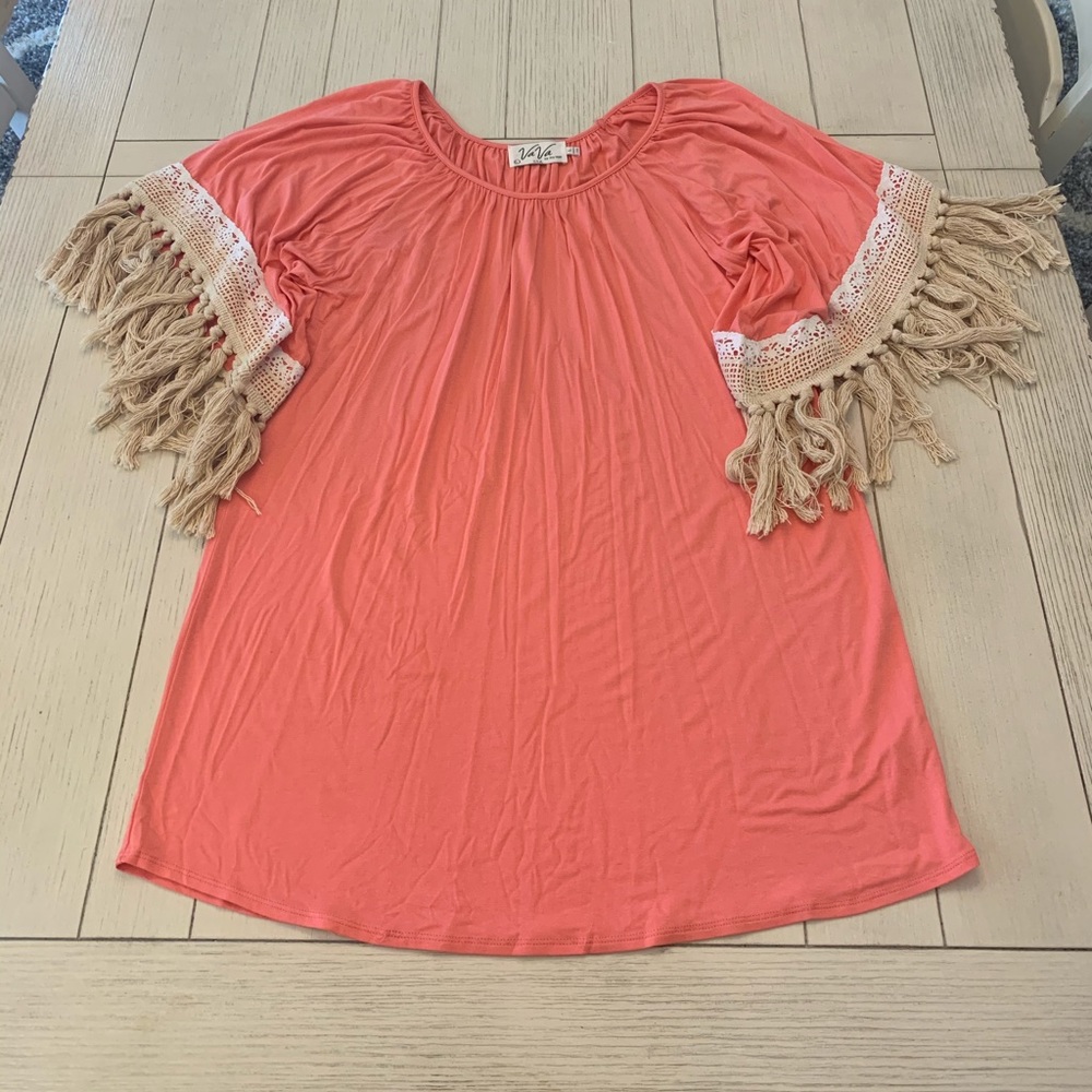 VaVa by Joy Han Tassel Coral Tunic Sz L